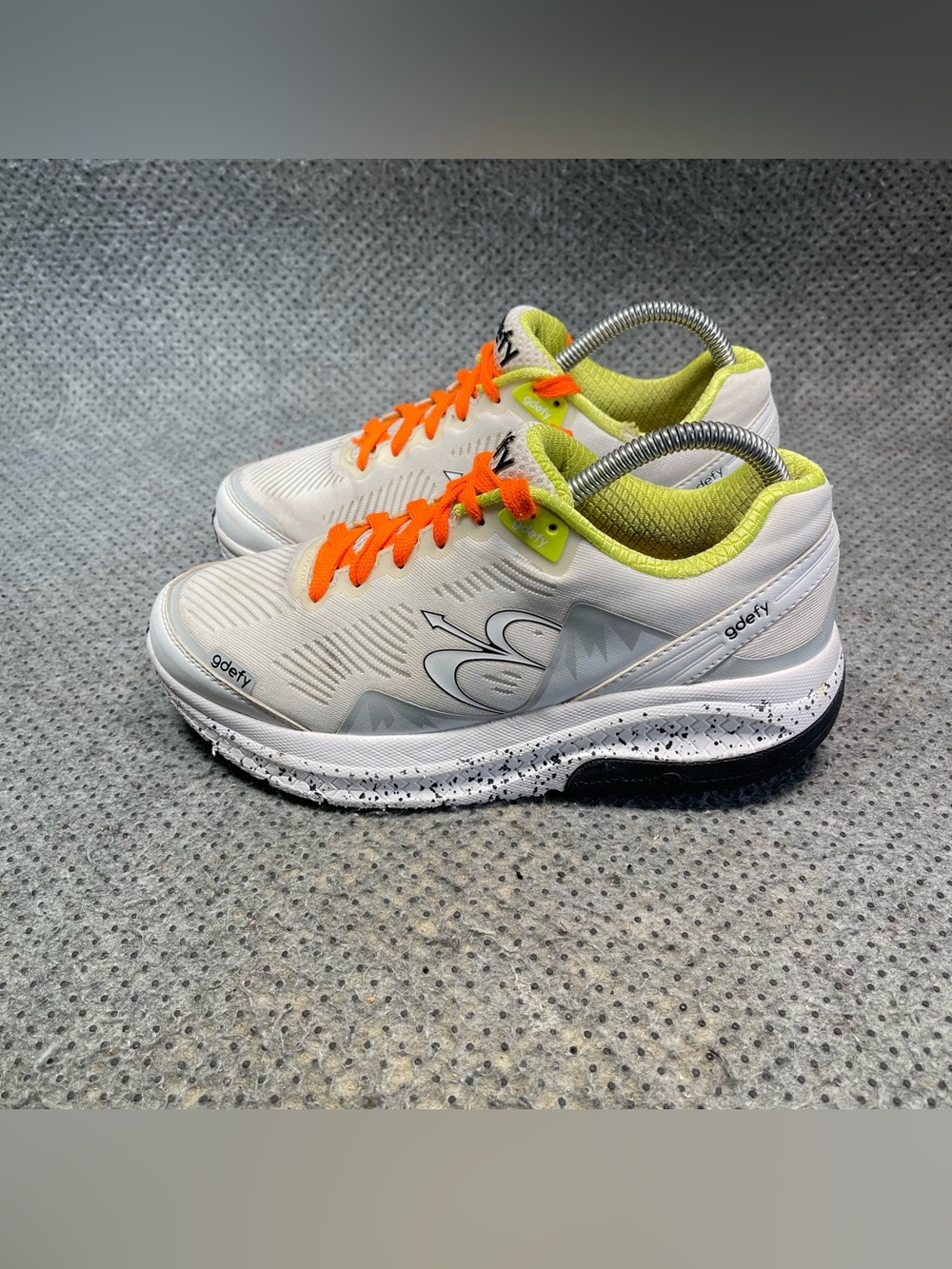 GDEFY Gravity Defyer Mighty Walk Shoes Size 6.5 Women’s
